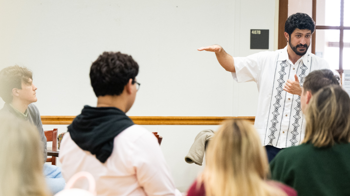 Congressman Casar meeting with Texas State college students